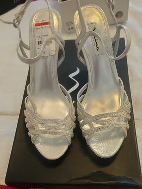 Nina Shoes Silver Rhinestone Strappy Heels